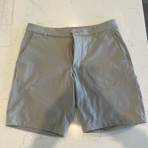 Men's 9" Lululemon Commission shorts size 32 khaki